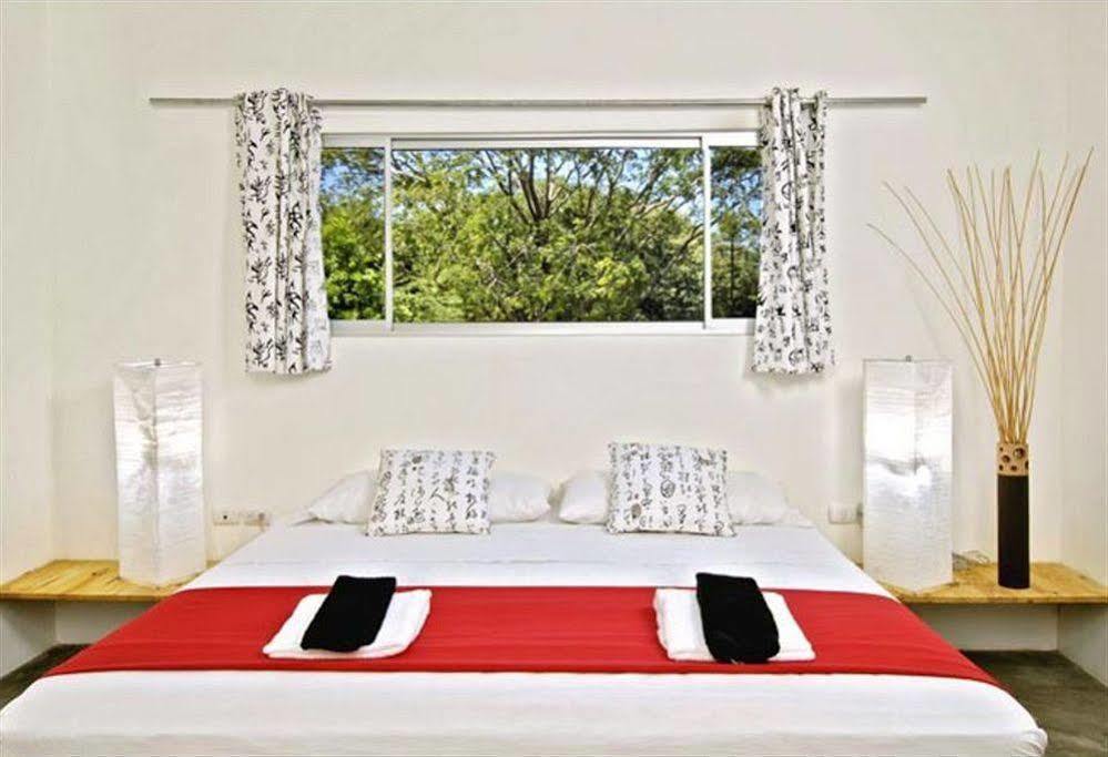 15 Love Bed & Breakfast Tamarindo Exteriör bild